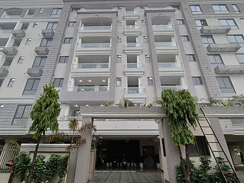 3/4 BHK flats