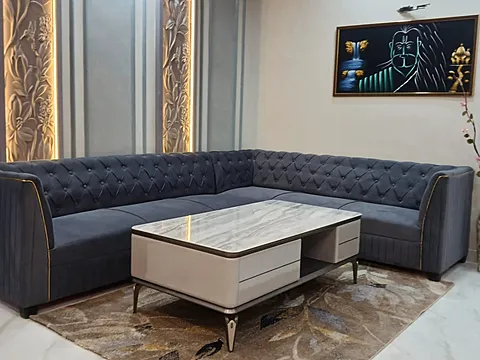 4 BHK FULLY SPACIOUS FLATS