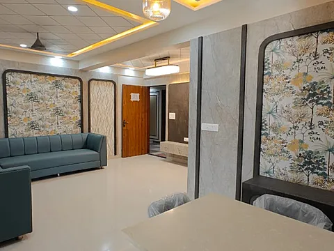4 BHK LUXURIOUS FLATS
