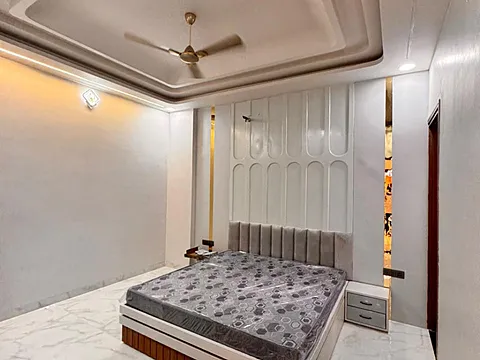4bhk +Servant Room  Ultra Luxury Bungalow