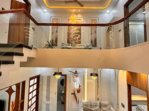 4bhk +Servant Room  Ultra Luxury Bungalow