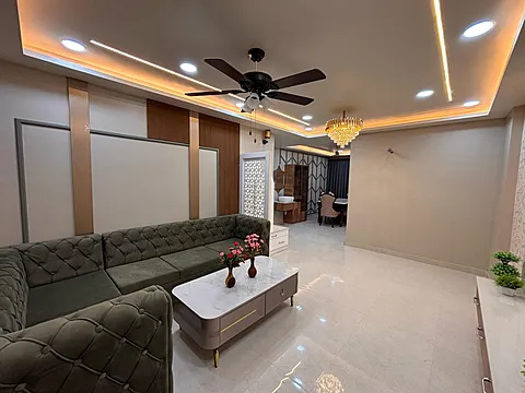 READY TO SHIFT 4 BHK LUXURIOUS FLATS