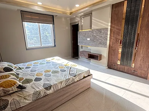 Park Facing 3 bhk flats
