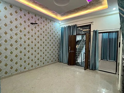 4BHK Full Duplex