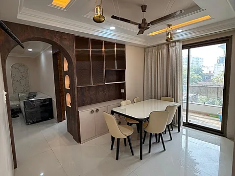 Fully Luxurious 4 BHK flats