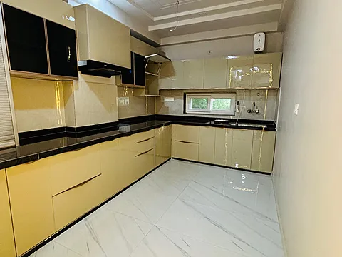Ultra Luxurious 3 BHK flats