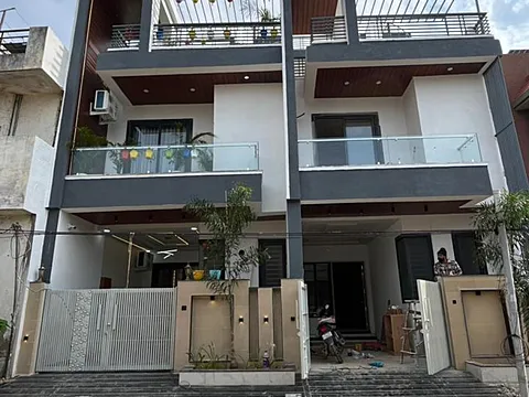 4BHK Fully Furnished House For Sale