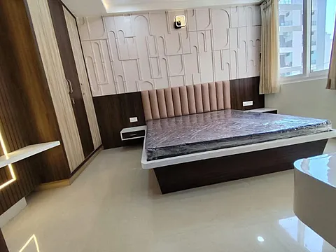 SPECIOUSE 3 BHK FLATS
