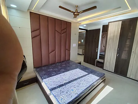 SPECIOUSE 3 BHK FLATS