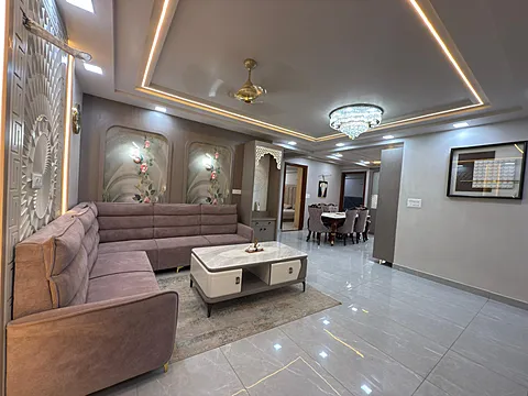 Ultra Luxurious 4 BHK Flats