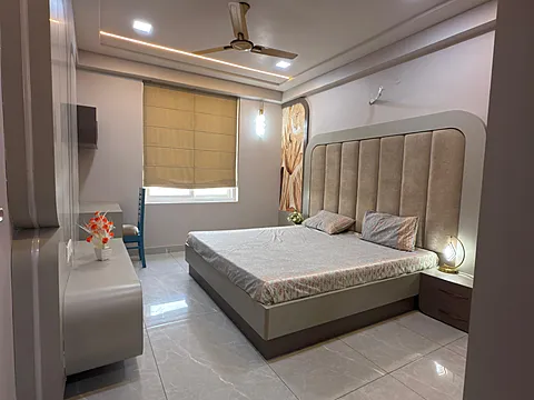 4 BHK PREMINUM FURNISHED & SEMI FURNISHED