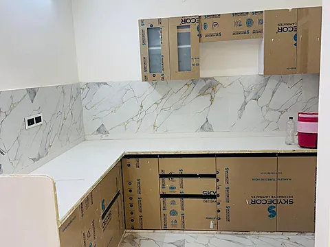 FULLY FURNISHED 3BHK FLAT
