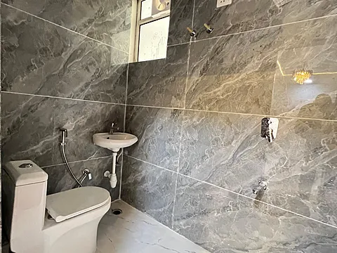 3bHK SPECIOUSE FLATS