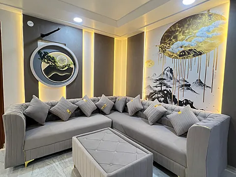 4 BHK BIG SIZE ULTRA LUXURIOUS APARTMENTS