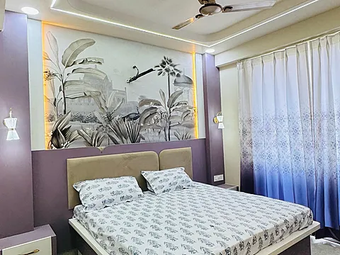 Semi Furnished 4 BHK Flat
