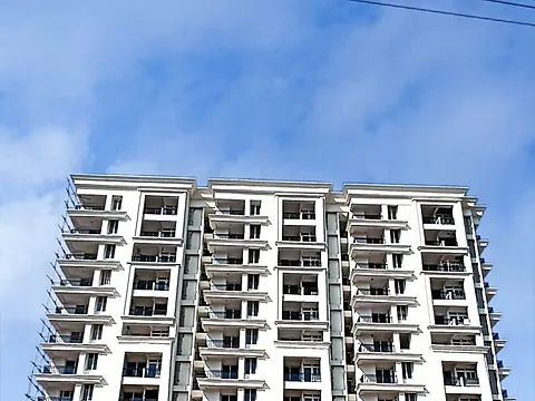 Fully Luxurious 3 Bhk Apartment