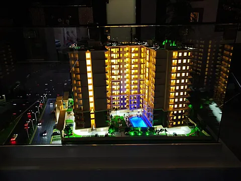 Fully Luxurious 3 Bhk Apartment