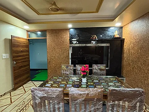 FULLY FURNISHED 3 BHK ULTRA LUXURIOUS APARTMENTS