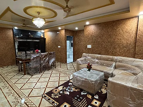 FULLY FURNISHED 3 BHK ULTRA LUXURIOUS APARTMENTS
