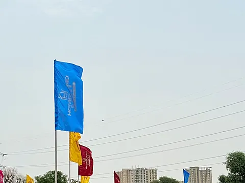 Land in Mukundam