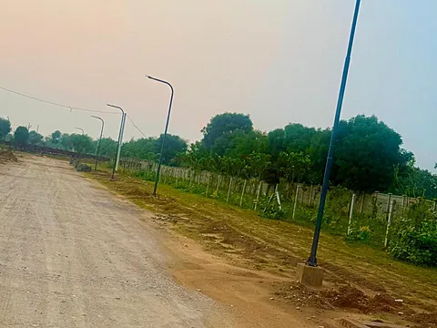 Plot in Ajmer Road