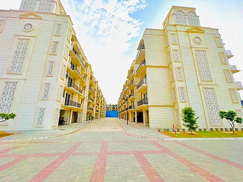 Its Your Flat 2 BHK