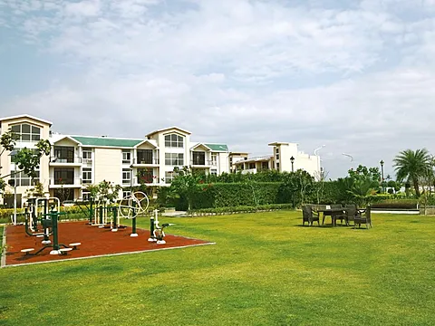 3 BHK + Penthouse