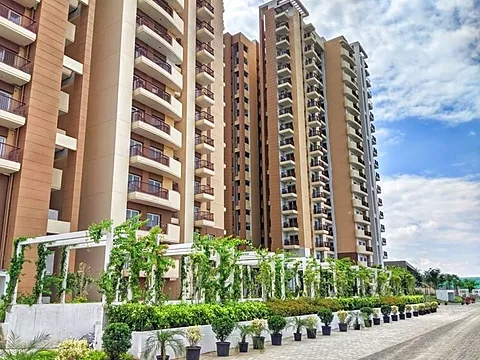 Luxurious 2 BHK Apartment