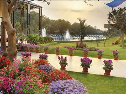 Luxurious villa 3 BHK With Servant Room