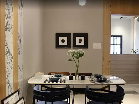 Luxurious 3 BHK Apartment