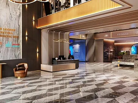 Ready-to-Move Showroom in Commercial Hub