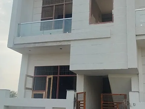 3 BHK Luxurious Villa +Corner