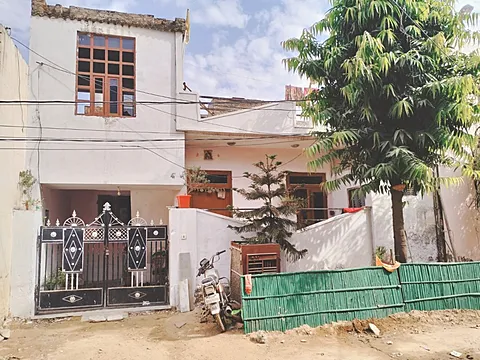 Old House For Resale 3 BHK