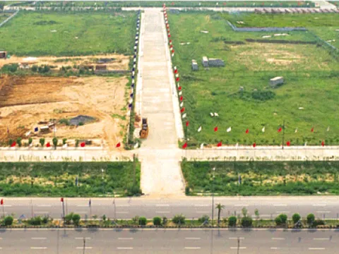 Up To 1000 Sq. Yard