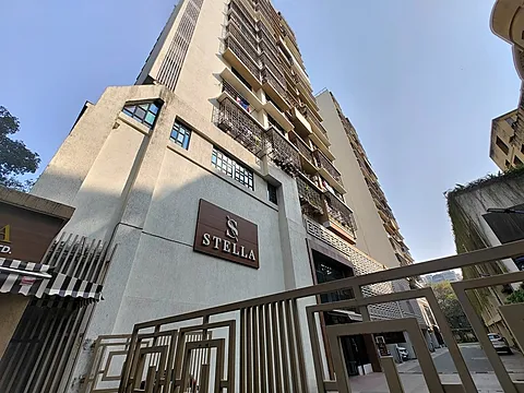 Spacious 3 BHK Luxury Apartment