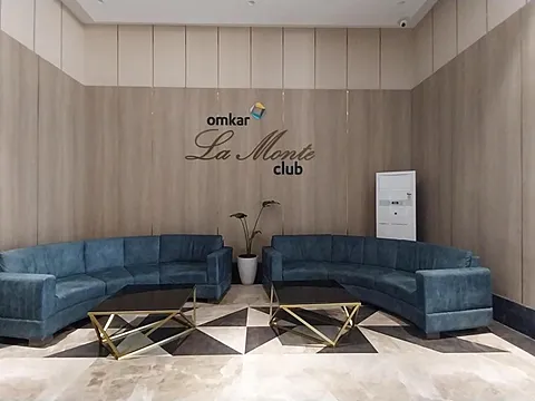 Super Luxurious 4 BHK Apartment
