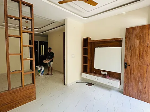 Outside S tairs 6 BHK With 2 Kitchen Beautiful Kothi