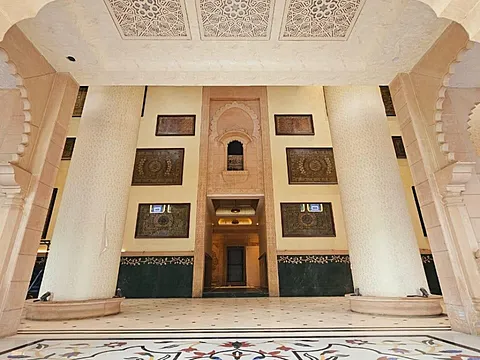 Spacious 3 BHK Luxury Apartment