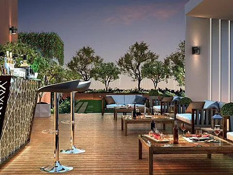 Beautiful 3 BHK Apartment + 1 Carpark