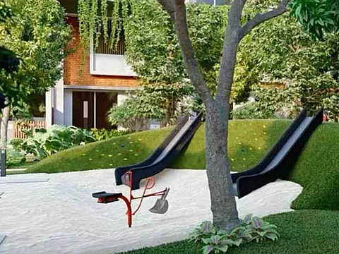 Spacious 4 BHK Luxury Apartment