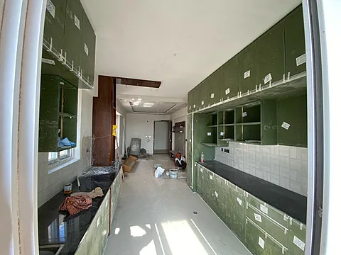 Move Into Class – Ready Luxury Apartments with Premium Amenities
