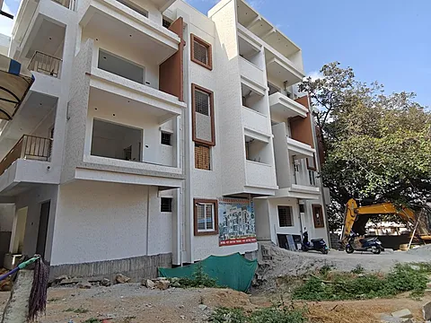 Elegant Ready-to-Move Flats Designed for Modern Living