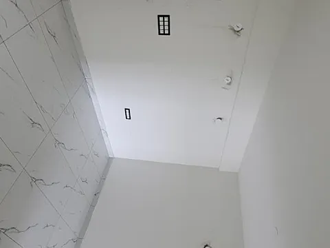 Ready-to-Move 2 & 3BHK Luxury Flats – Move In Today!