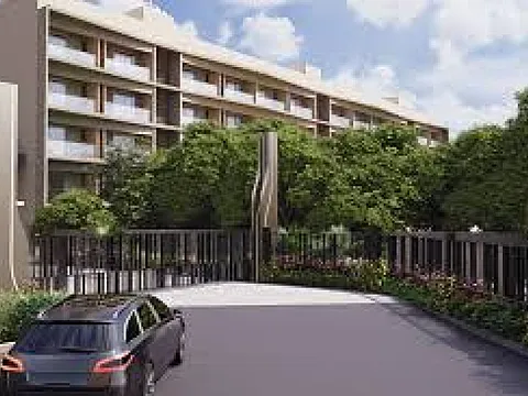Modern 3 BHK Flat with Excellent Connectivity