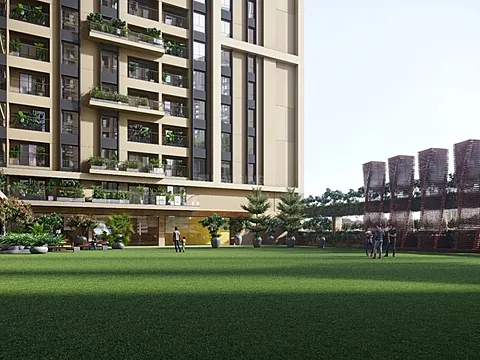 Modern 2 BHK Flat with Excellent Connectivity
