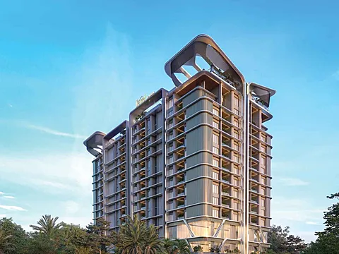 Spacious 4 BHK Luxury Apartment