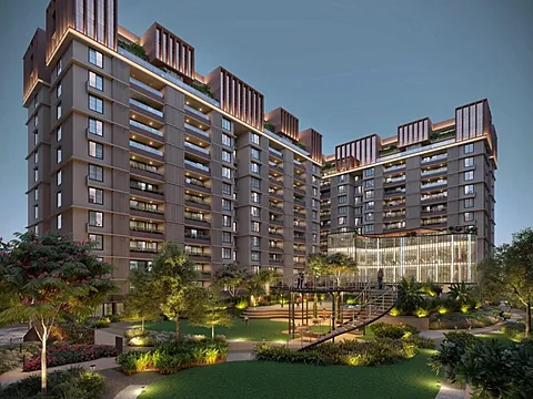 “Ready-to-Move Spacious 4BHK Apartment