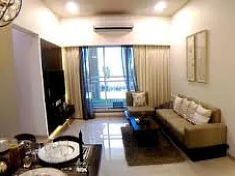 Spacious 4 BHK Luxury Apartment