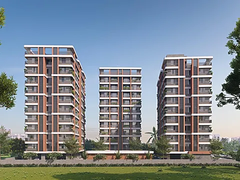 Spacious 4 BHK Luxury Apartment
