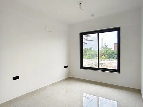 Ready To Move Spacious 3BHK Apartment